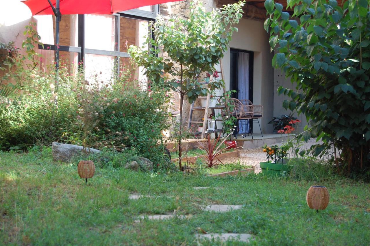 La Bucolique, Et Jardin D'hotes Sabran